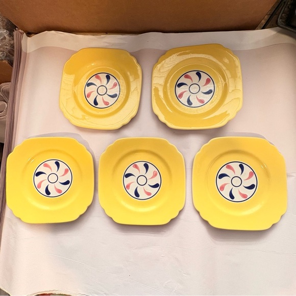 60’Vintage 10-FF Syracuse China 8” Salad Plates Set of 5 Yellow/White/Blue USA - Picture 1 of 14